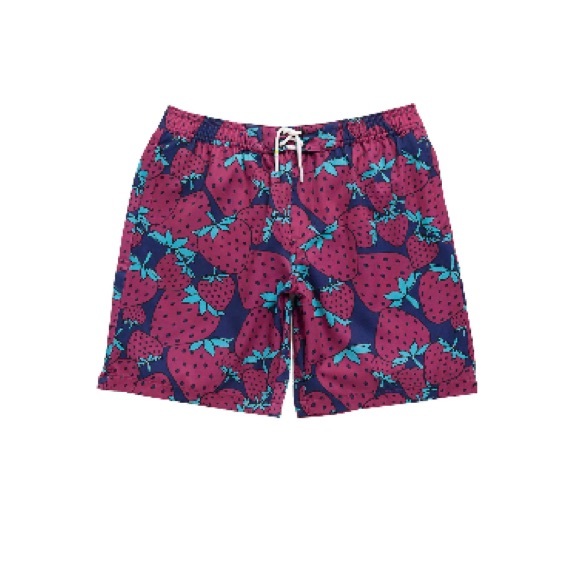 NWT Sovereign Code Big Boys Navy Strawberry Swimsuit- XL (Fits like a 14/16) - Picture 2 of 3